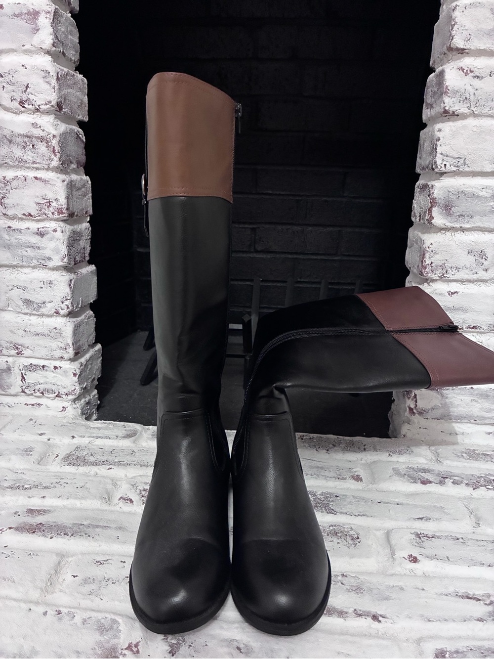 Soda Two-Tone Black and Brown Knee-High Heeled Boots